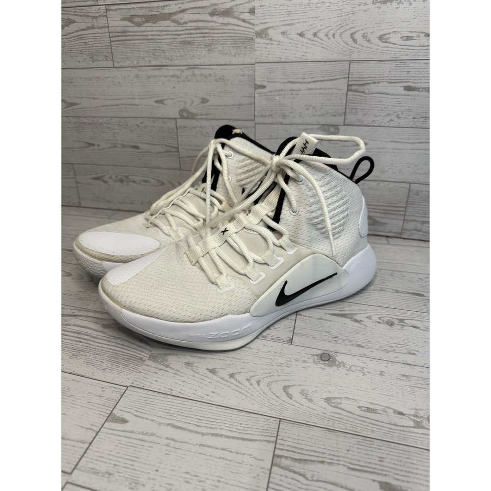 Size 7 - Nike ZOOM Hyperdunk Black/White Hi top Basketball Shoes